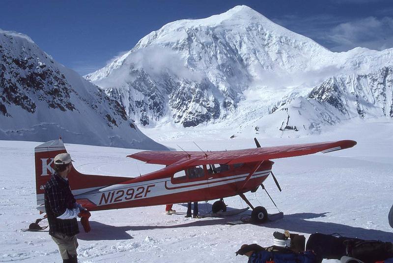 030 Mt McKinley May 1987 Kahiltna Glacier Airport.jpg